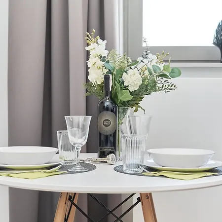 Eleganckie Studia Wyspa Slodowa By Renters 아파트 브로츠와프